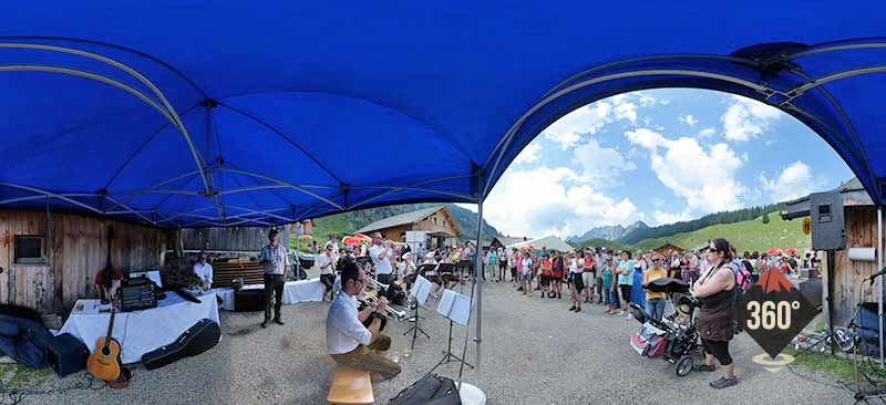 Musikhock Alpe Laguz